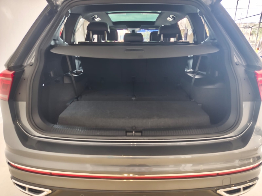 volkswagen tiguan 2.0 300 tsi gasolina allspace r-line automatico 4p 202413