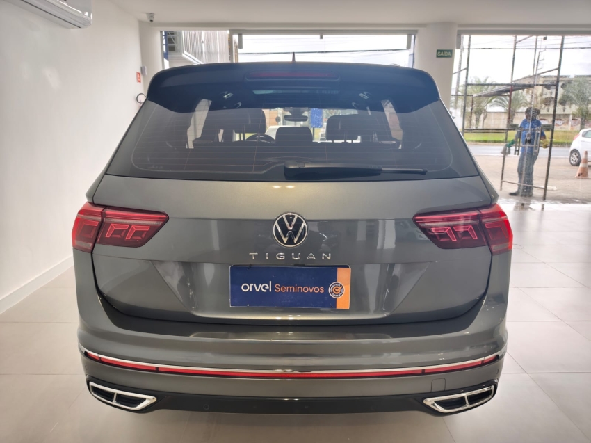 volkswagen tiguan 2.0 300 tsi gasolina allspace r-line automatico 4p 20247