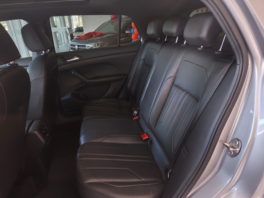 volkswagen t-cross 1.4 250 tsi total flex highline automatico 4p 202516