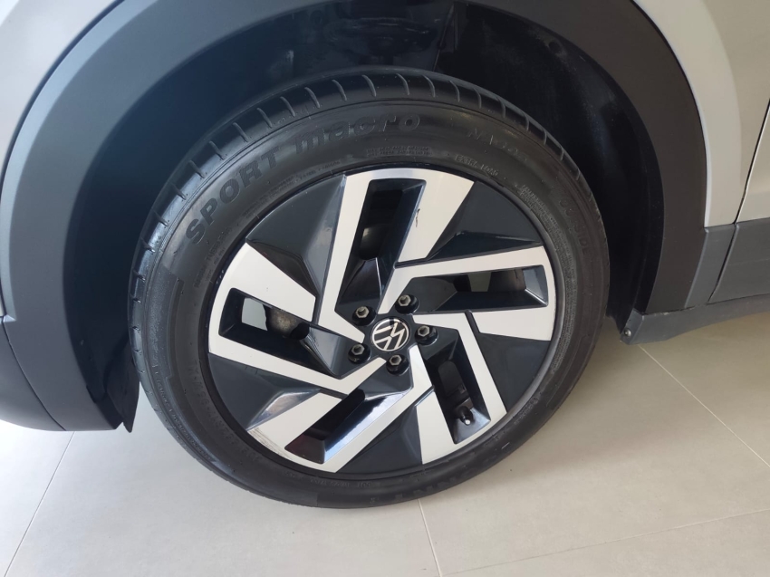 volkswagen t-cross 1.4 250 tsi total flex highline automatico 4p 202510