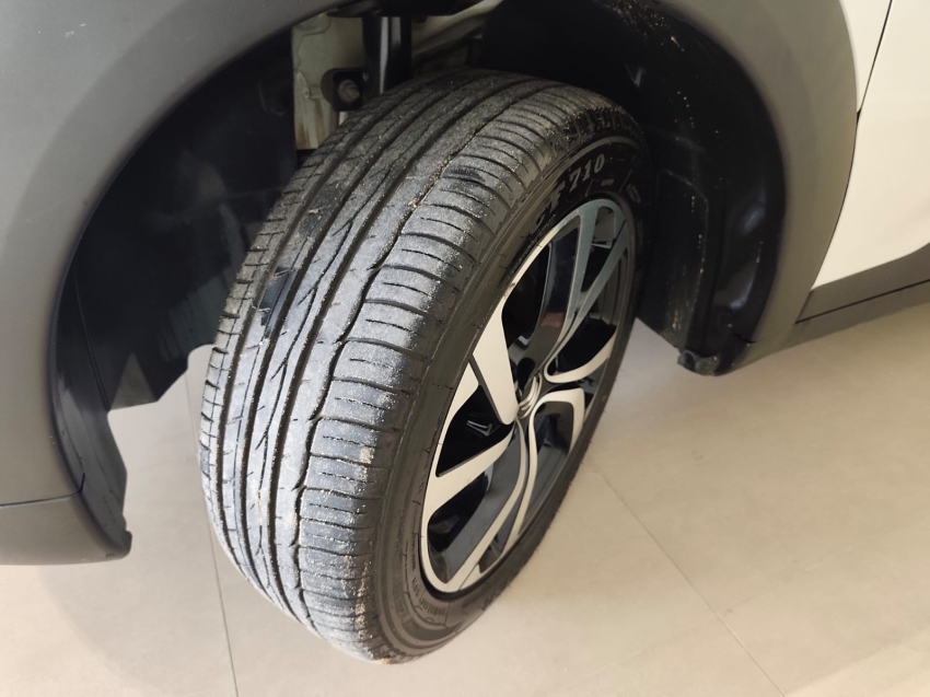 citroen c4 cactus 1.6 vti 120 flex feel pack eat6 4p automatico 202210