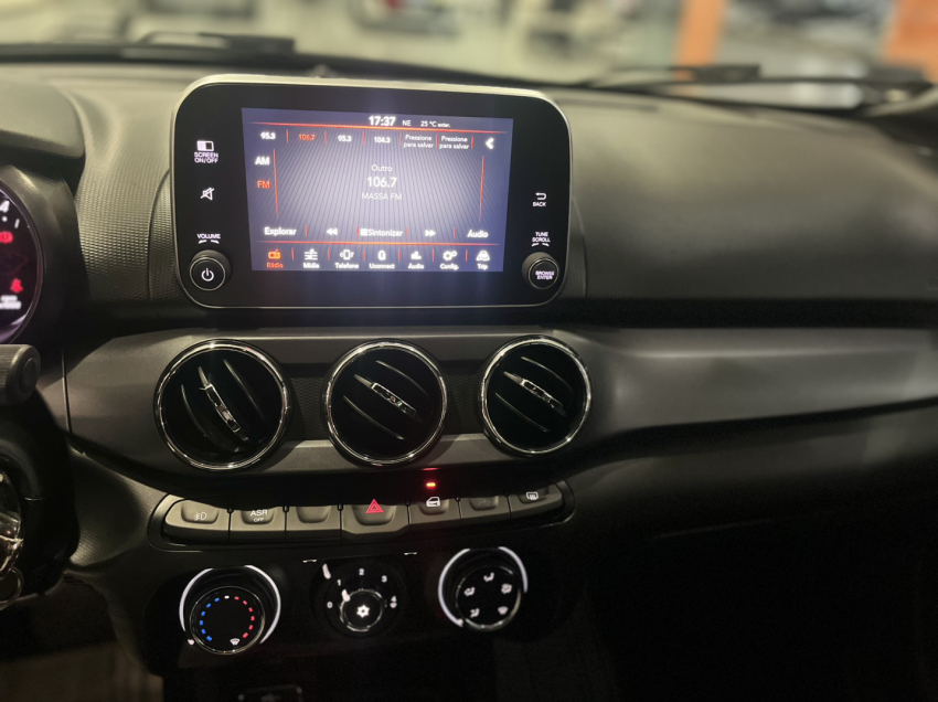 fiat argo trekking 1.8 e.torq flex at6.
