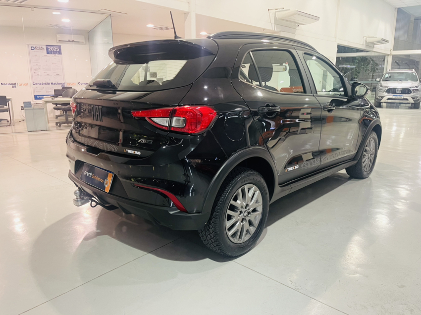 fiat argo trekking 1.8 e.torq flex at6.