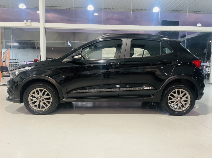 fiat argo trekking 1.8 e.torq flex at6.