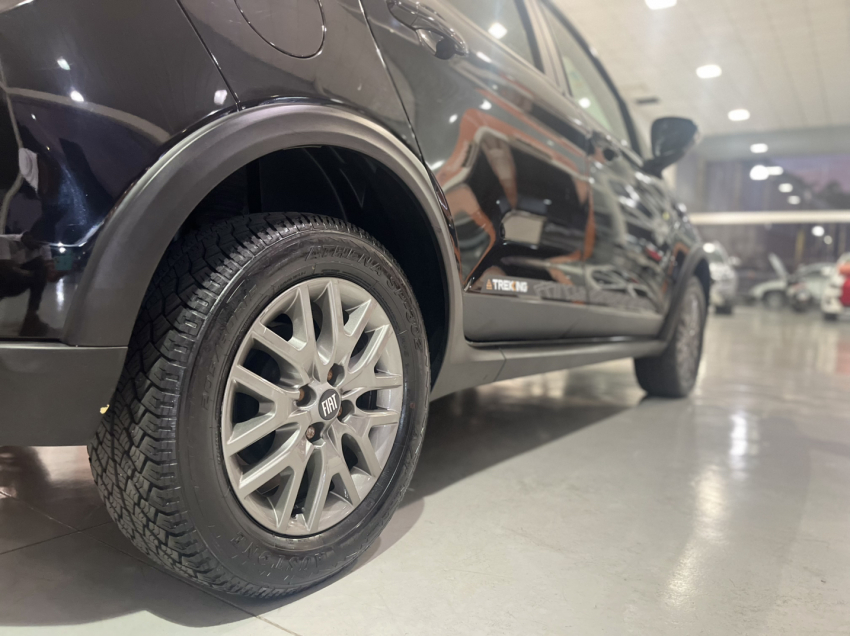 fiat argo trekking 1.8 e.torq flex at6.