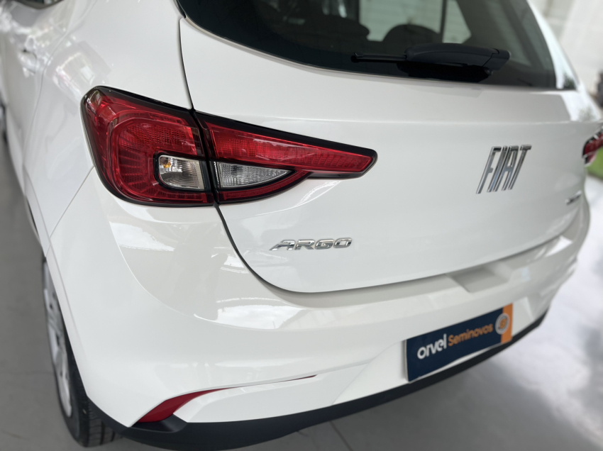 fiat argo drive 1.0 manual flex.