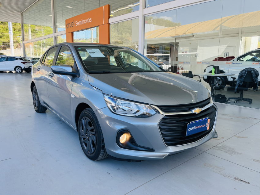 chevrolet onix plus lt 1.0 manual