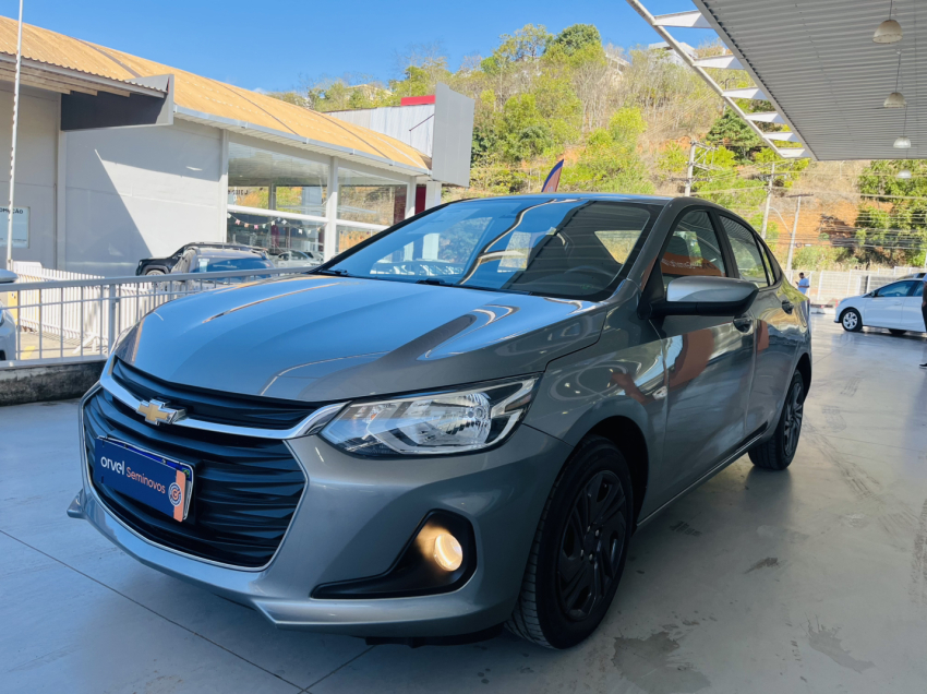 chevrolet onix plus lt 1.0 manual