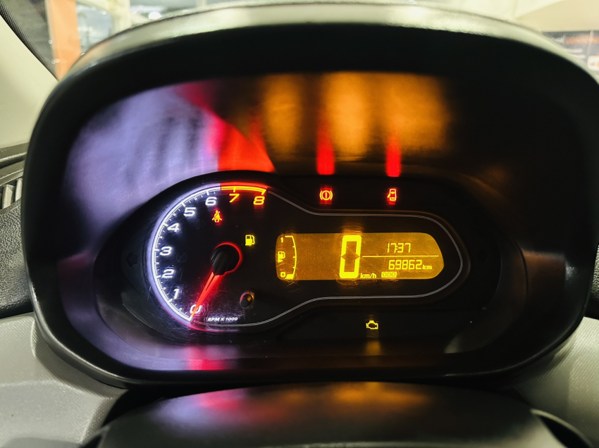 chevrolet onix joy 8v flex manual