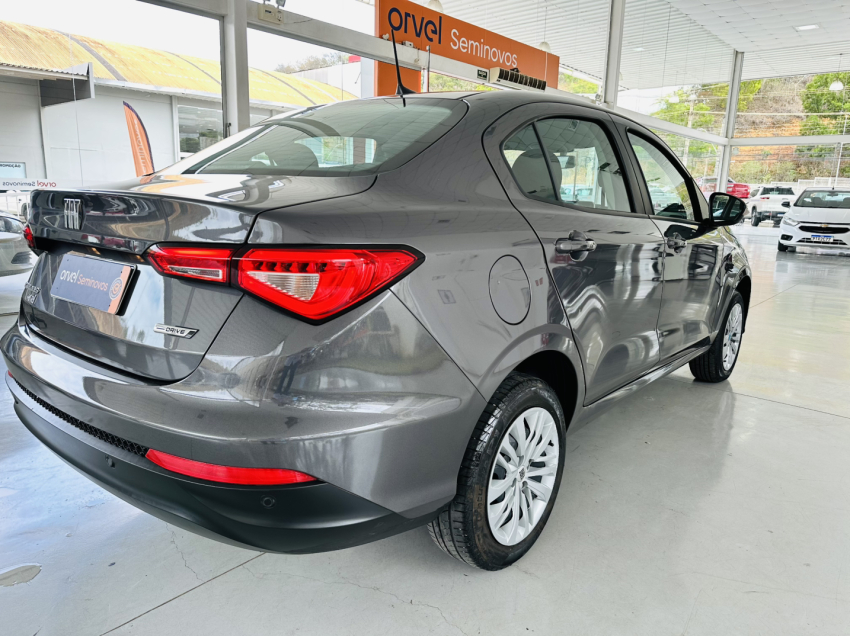 fiat cronos drive 1.0 manual flex