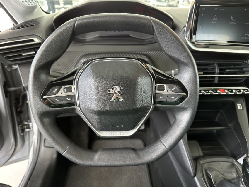 peugoet 208 like 1.0 manual flex