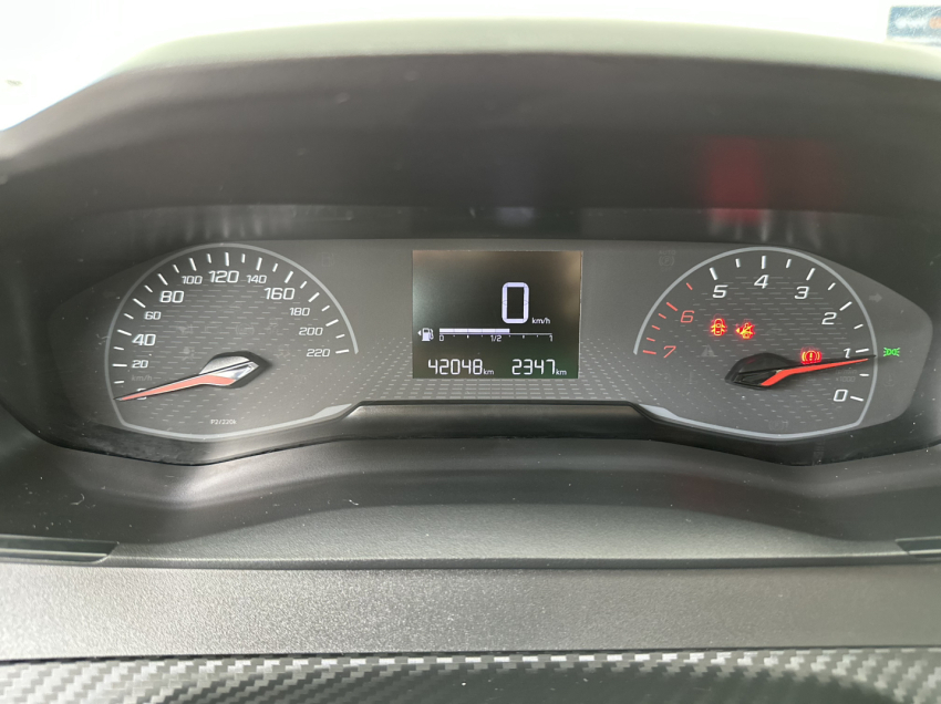 peugoet 208 like 1.0 manual flex