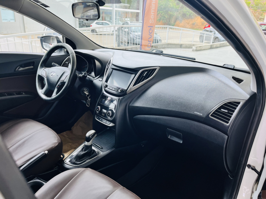 hyundai hb20x premium 1.6 automatico flex11