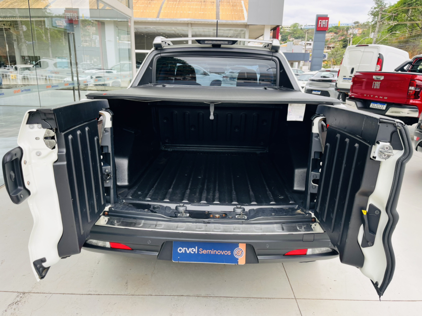 fiat toro volcano at9 4x4 diesel8