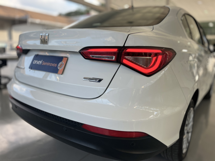 fiat cronos drive 1.0 manual flex7