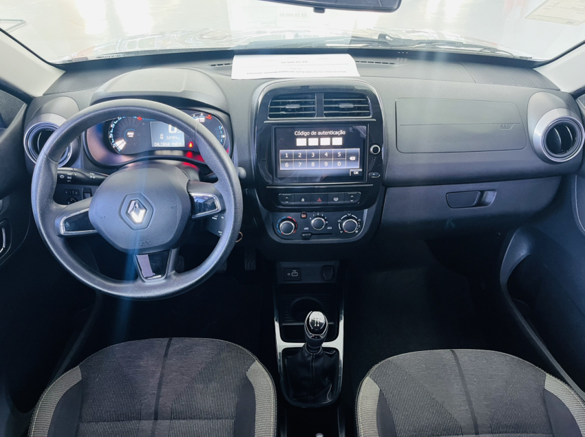 renault kwid outside 1.0 manual flex10