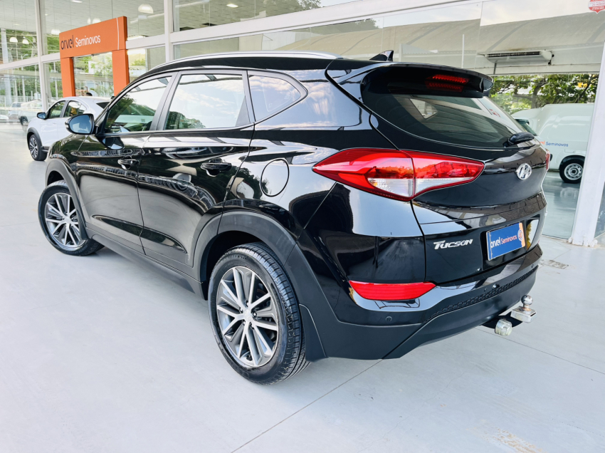 hyundai tucson gl ecoshift 1.6 t-gdi gasolina5