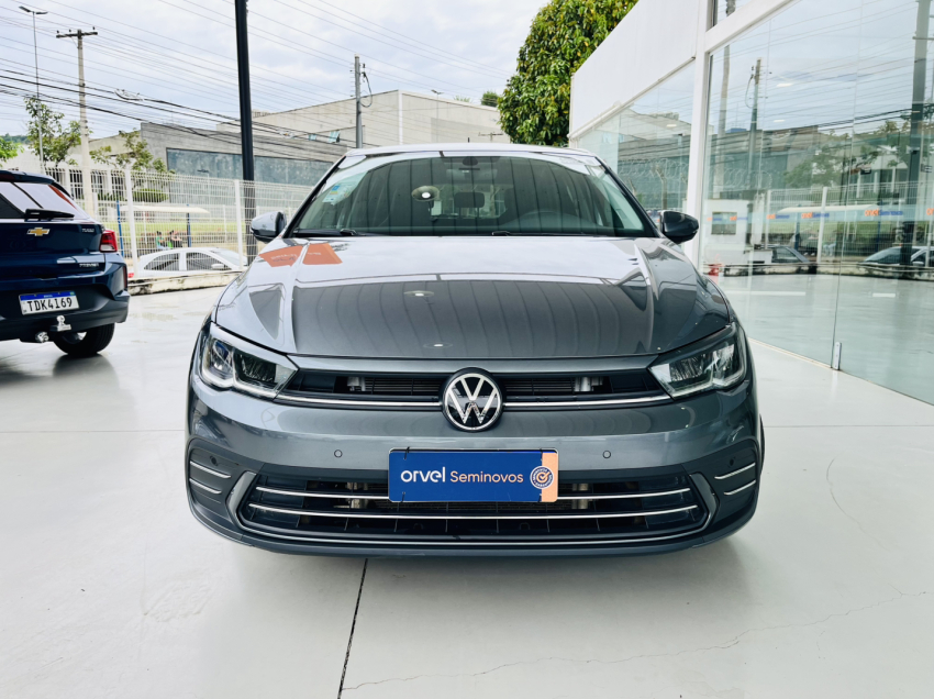 volkswagen polo hiline 170 tsi automatico1