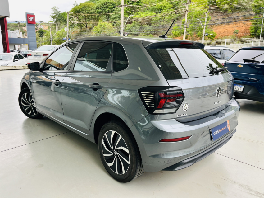 volkswagen polo hiline 170 tsi automatico4