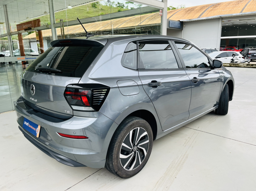 volkswagen polo hiline 170 tsi automatico6