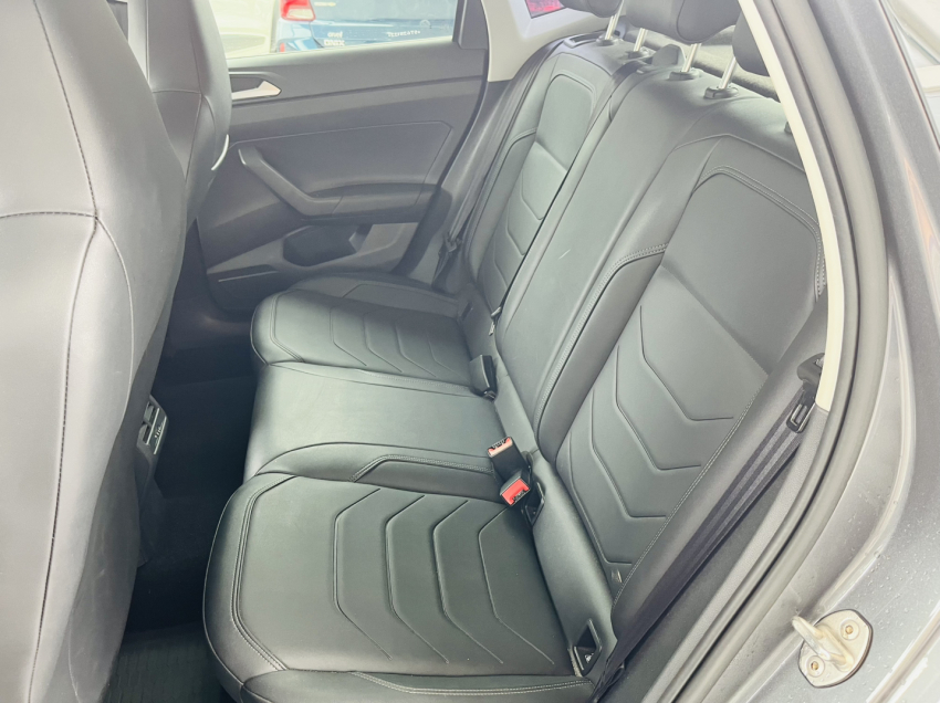 volkswagen polo hiline 170 tsi automatico11