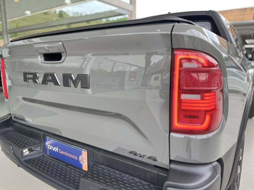 ram rampage rebel 2.0 turbo diesel 4x4 automatico7