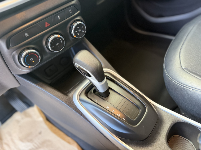 chevrolet tracker 1.0 turbo flex automatico21