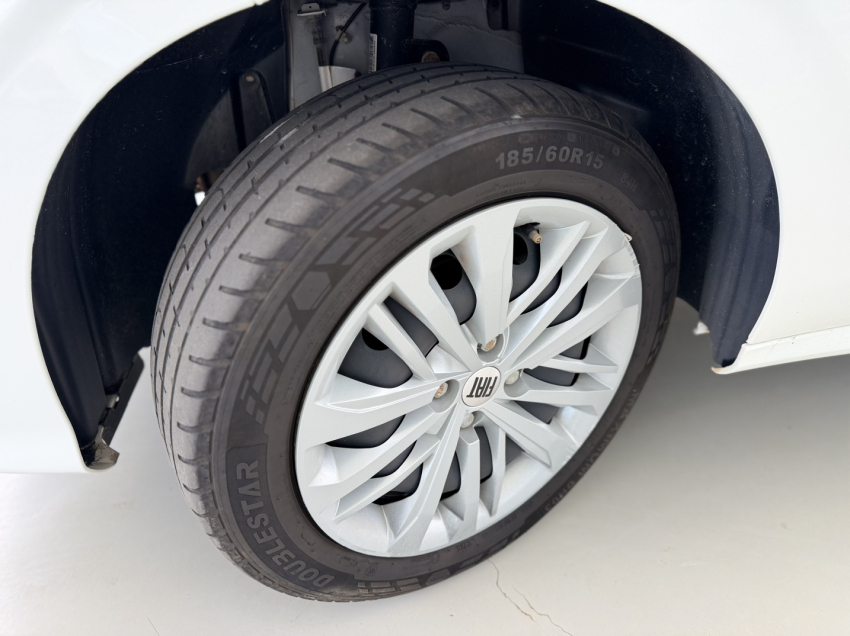 fiat cronos drive 1.3 manual flex8