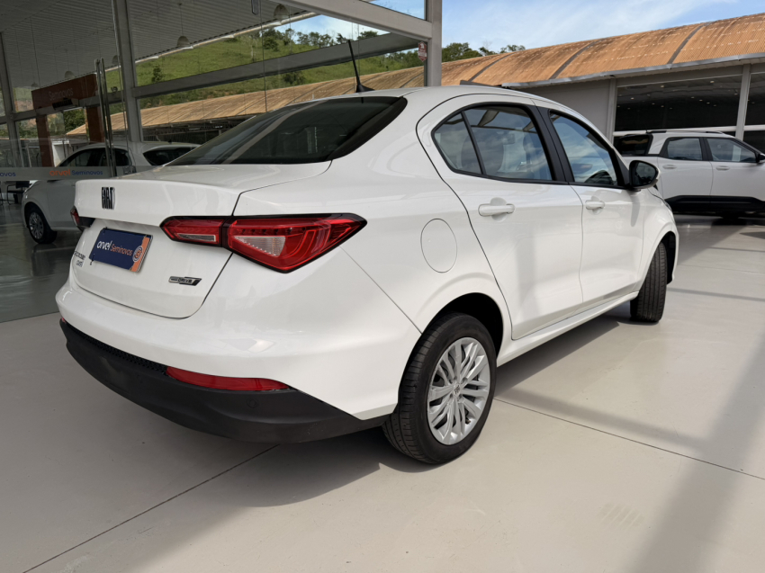 fiat cronos drive 1.3 manual flex6