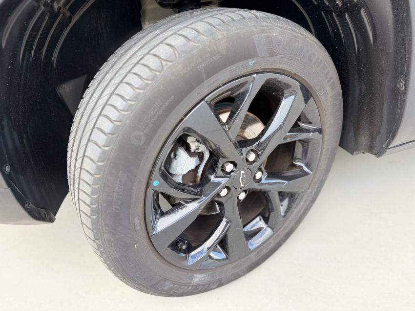 chevrolet montana ltz 1.2 turbo flex8