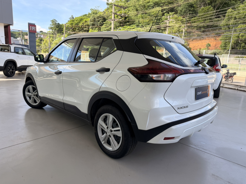 nissan kicks active 1.6 cvt flx5