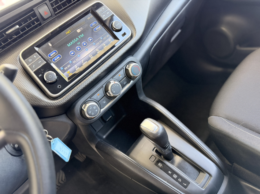 nissan kicks active 1.6 cvt flx10