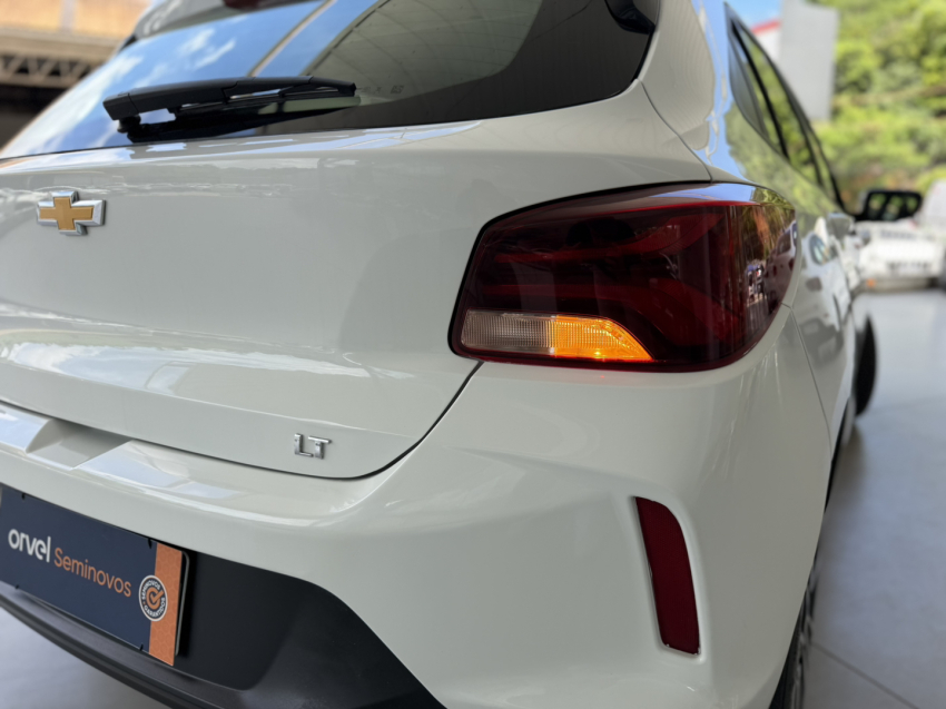 chevrolet onix lt 1.0 manual flex8