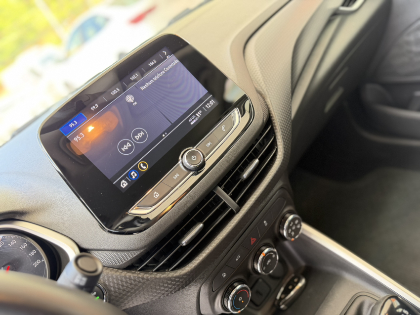 chevrolet onix lt 1.0 manual flex12