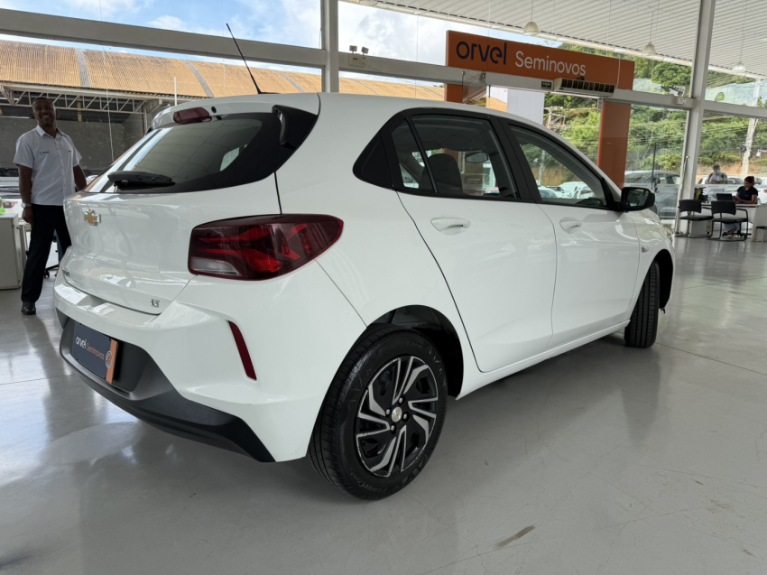 chevrolet onix lt 1.0 manual flex6