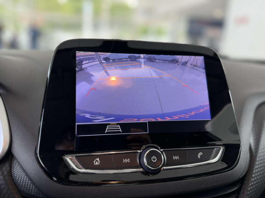 chevrolet onix plus lt 1.0 manual flex12