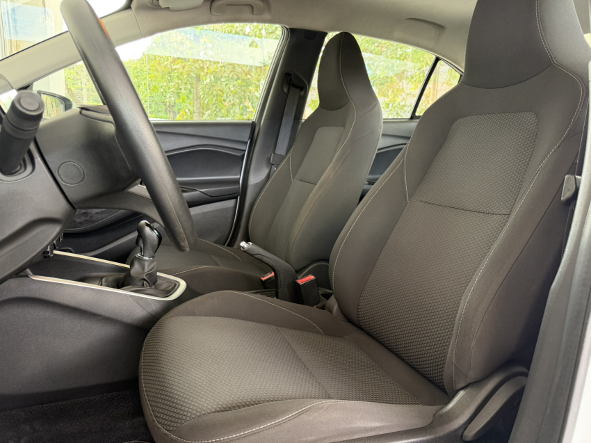 chevrolet onix plus lt 1.0 manual flex15