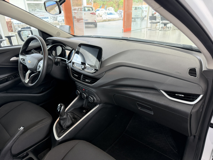 chevrolet onix plus lt 1.0 manual flex14