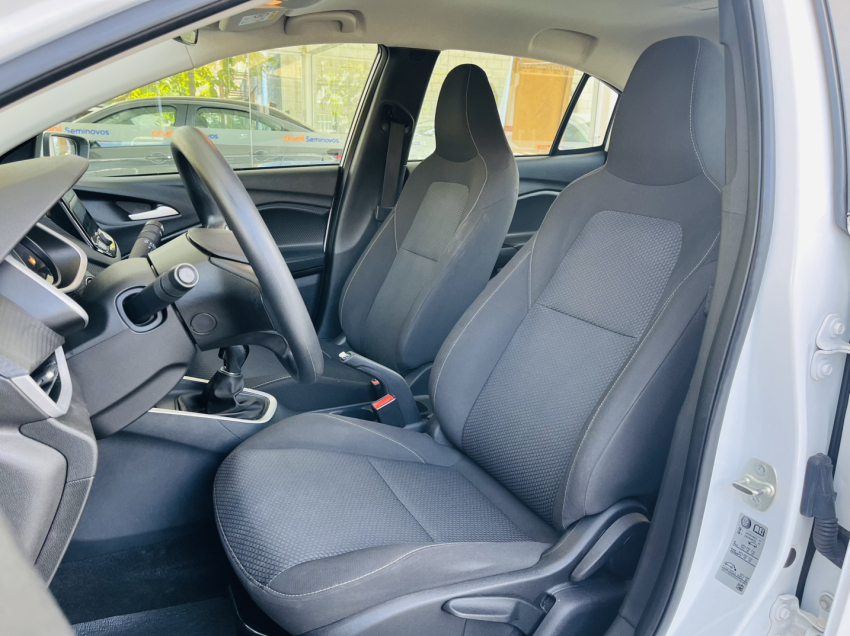 chevrolet onix plus lt 1.0 manual flex9