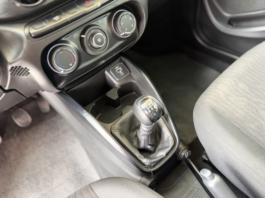 fiat cronos drive 1.3 flex manual11