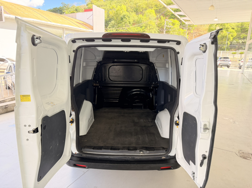 fiat fiorino furgao endurance 1.4 flex manual8