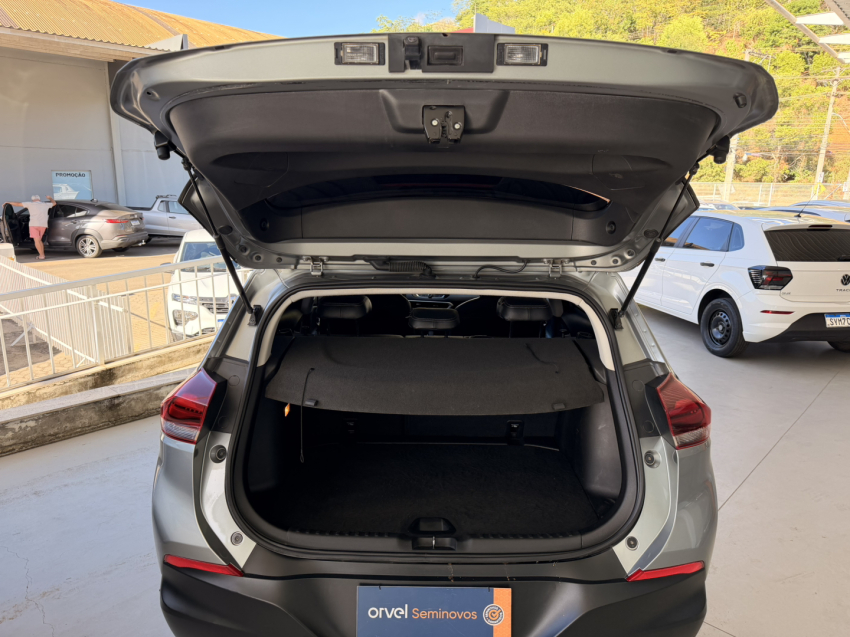 chevrolet tracker ltz 1.0 turbo flex8