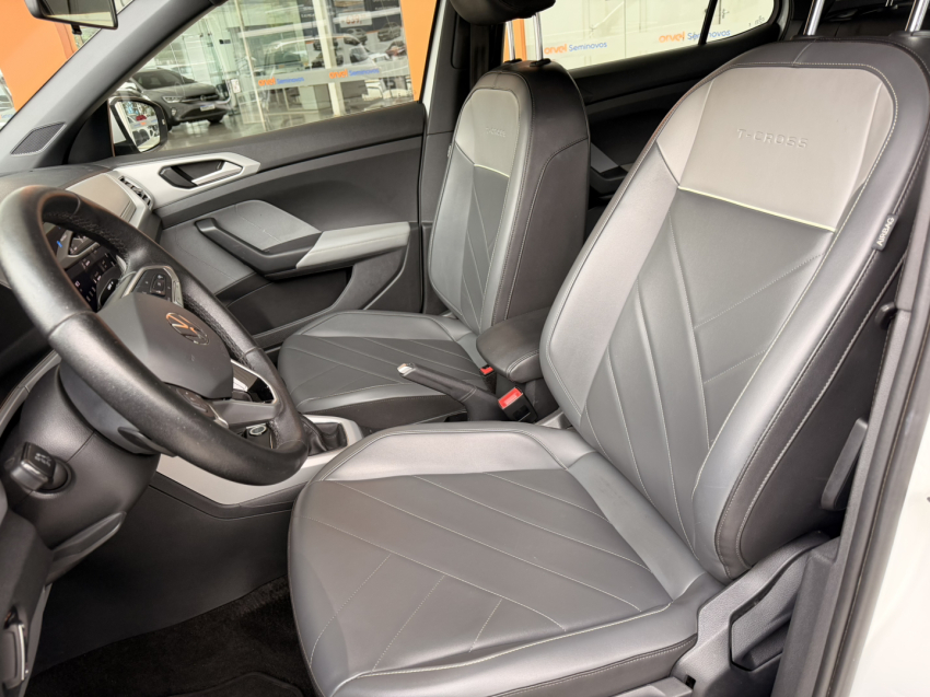 t-cross comfortline 1.0 turbo 200 tsi flex automatico19