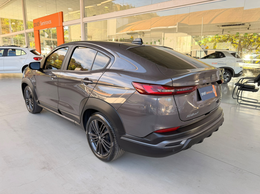 fiat fastback 200 tributo 125 anos flex automatico3