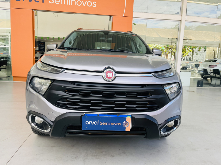 fiat toro freedom at6 flex
