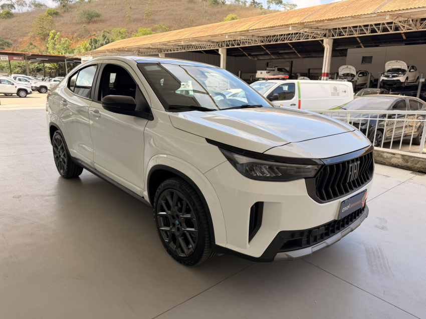 fiat fastback impetus 200 hybrid0