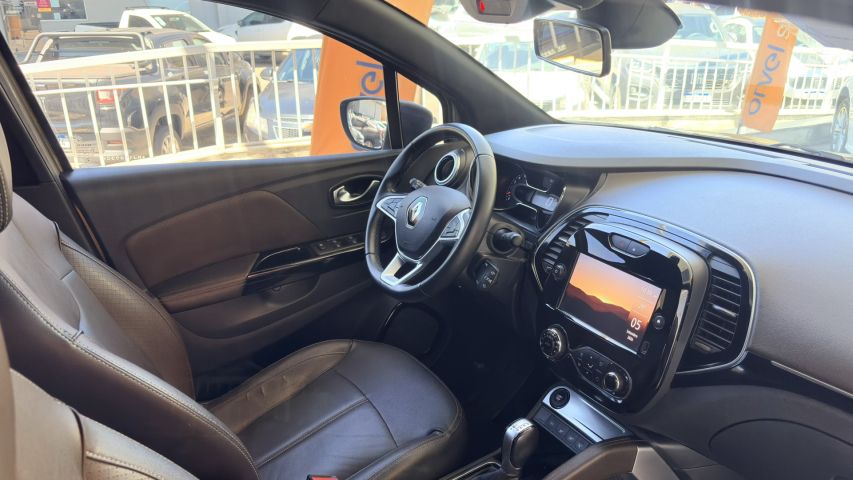 captur 1.3 tce flex iconic x-tronic6