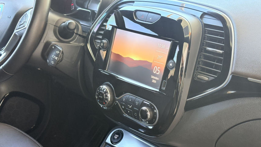 captur 1.3 tce flex iconic x-tronic7