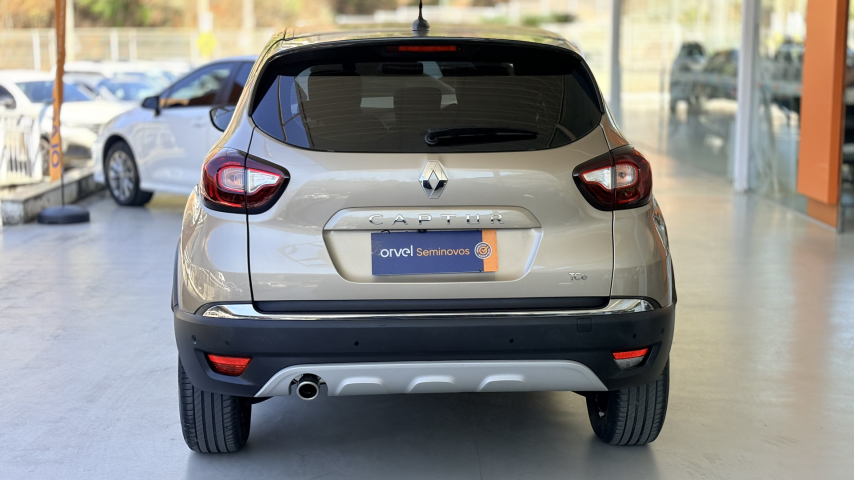 captur 1.3 tce flex iconic x-tronic4