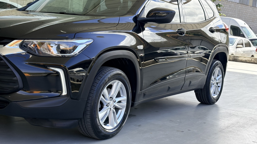 tracker 1.0 turbo flex automatico3